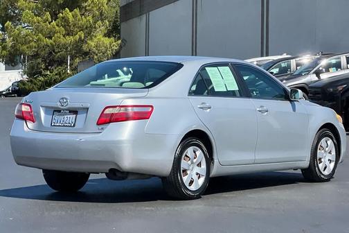 2007 Toyota Camry LE