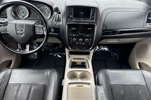 Billet Clearcoat 2019 Dodge Grand Caravan SXT