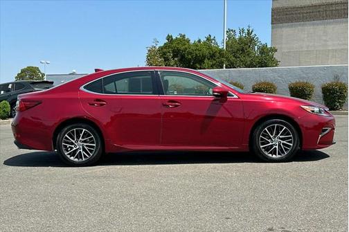 2016 Lexus ES 350 Base
