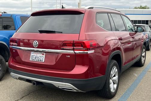 Fortana Red Metallic 2018 Volkswagen Atlas 3.6L SE