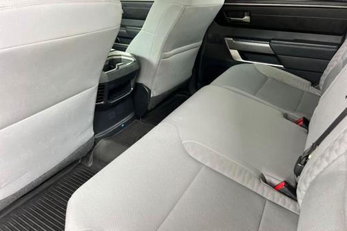 White 2022 Toyota Tundra SR5