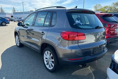 2017 Volkswagen Tiguan 2.0T FWD