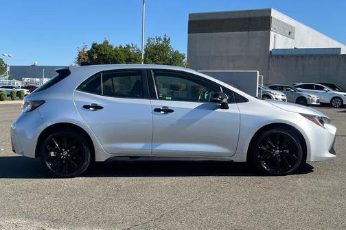 Classic Silver Metallic 2021 Toyota Corolla SE