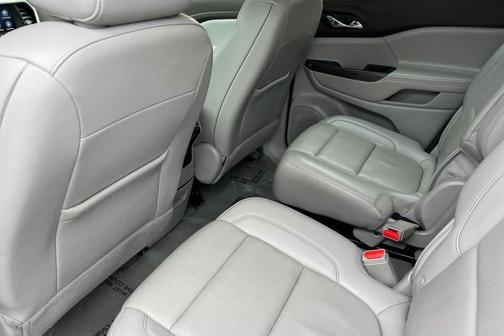 2023 GMC Acadia FWD SLT