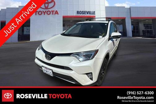 Blizzard Pearl 2016 Toyota RAV4 Limited