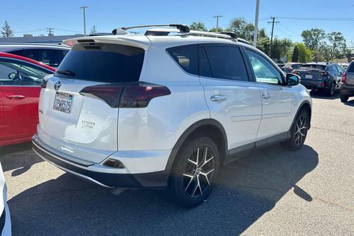 Blizzard Pearl 2016 Toyota RAV4 Limited