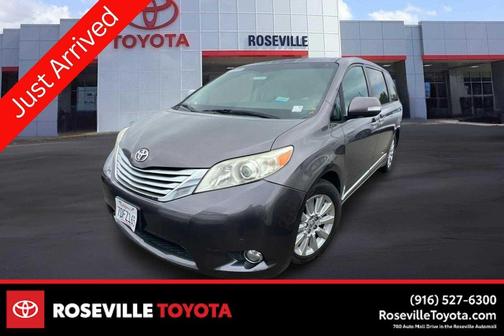 Predawn Gray Mica 2013 Toyota Sienna Limited