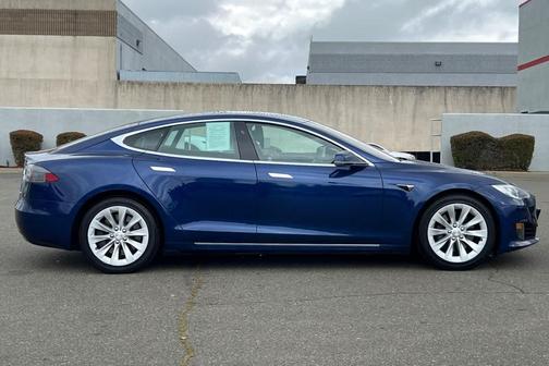 2017 Tesla Model S 75D