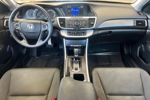 Modern Steel Metallic 2015 Honda Civic SE