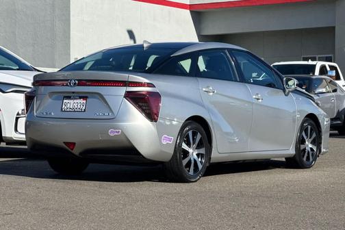 2019 Toyota Mirai Base