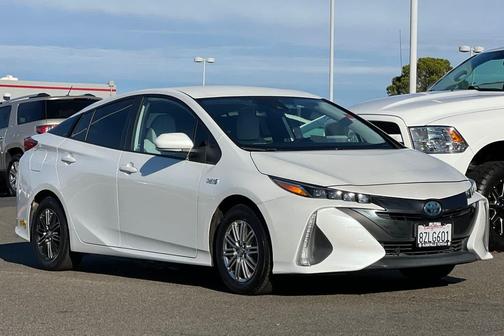 2021 Toyota Prius Prime XLE