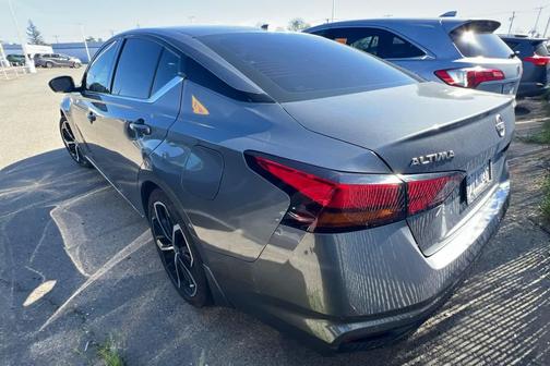2024 Nissan Altima SR FWD