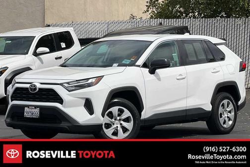 2023 Toyota RAV4 LE