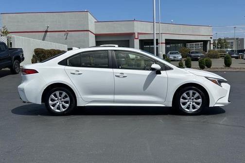 Ice Cap 2023 Toyota Corolla Hybrid LE