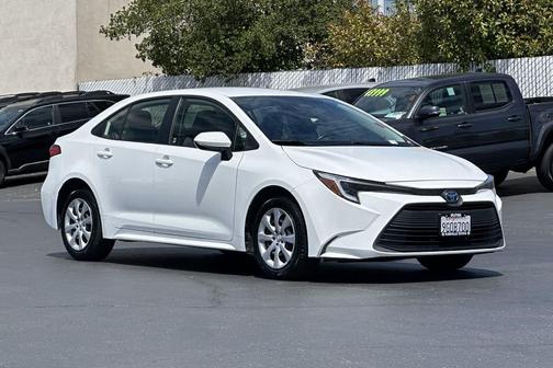 Ice Cap 2023 Toyota Corolla Hybrid LE