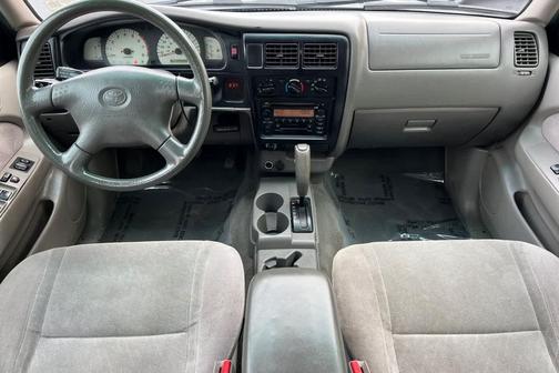 2004 Toyota Tacoma PreRunner Double Cab
