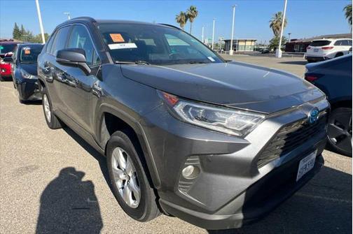 2021 Toyota RAV4 Hybrid XLE