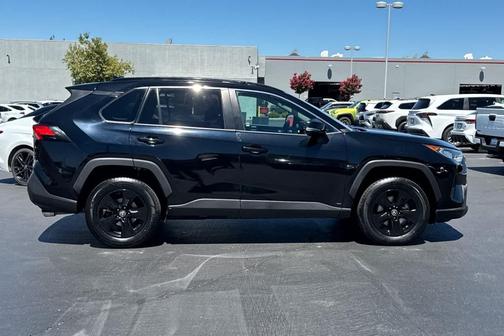 Midnight Black Metallic 2021 Toyota RAV4 XLE