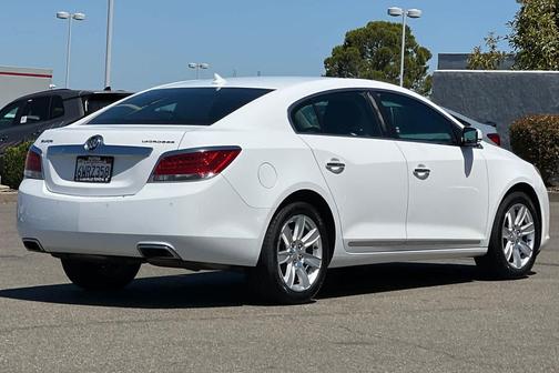 Summit White 2013 Buick LaCrosse Leather