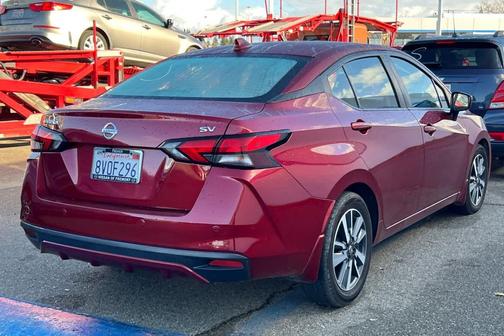 2020 Nissan Versa 1.6 SV