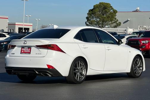 2018 Lexus IS 300 Base