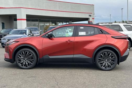Tandoori 2026 Toyota C-HR XSE