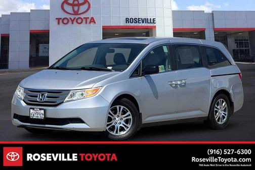 Alabaster Silver Metallic 2012 Honda Odyssey