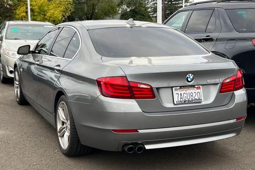 2013 BMW 528 528i