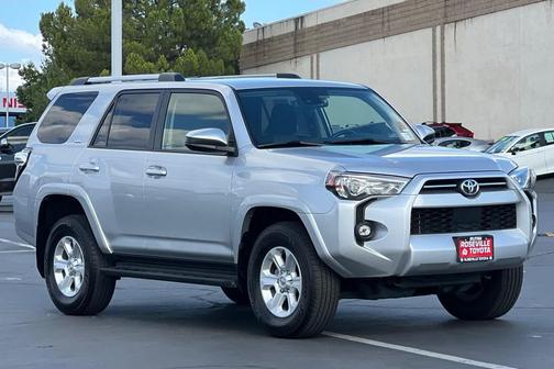 2024 Toyota 4Runner SR5