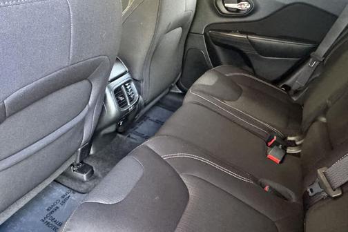 True Blue Pearlcoat 2015 Jeep Cherokee Latitude
