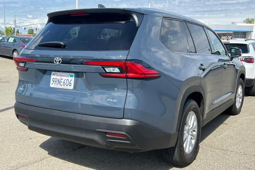 Storm Cloud 2024 Toyota Grand Highlander XLE