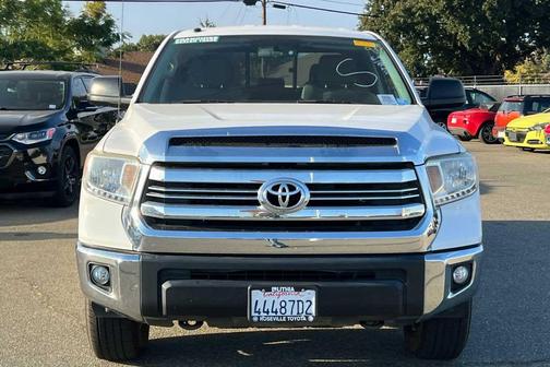 2017 Toyota Tundra SR5