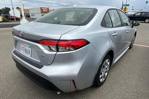 Classic Silver Metallic 2025 Toyota Corolla LE