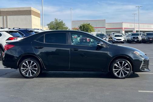 2019 Toyota Corolla SE