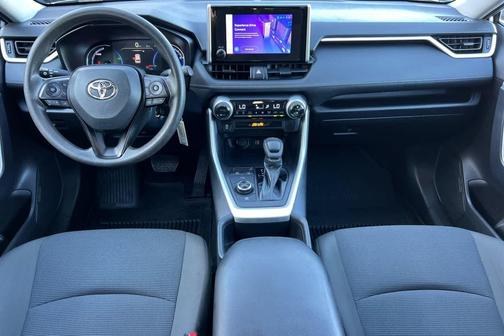 2023 Toyota RAV4 Hybrid LE