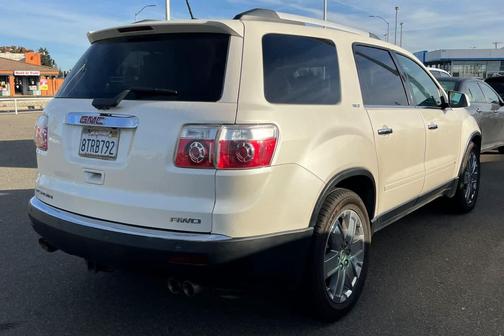 2010 GMC Acadia SLT-2