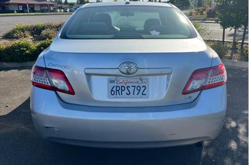 2011 Toyota Camry LE
