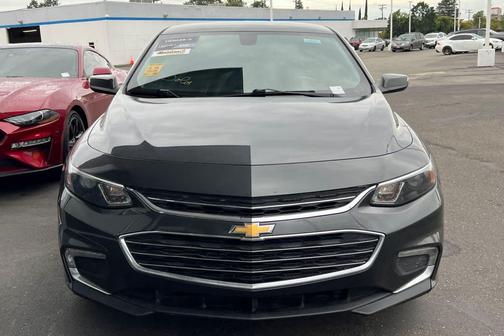 Nightfall Gray Metallic 2018 Chevrolet Malibu LT