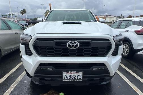 2024 Toyota Tacoma TRD Sport