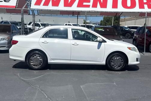 Super White 2010 Toyota Corolla LE