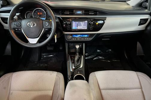 2016 Toyota Corolla LE Plus