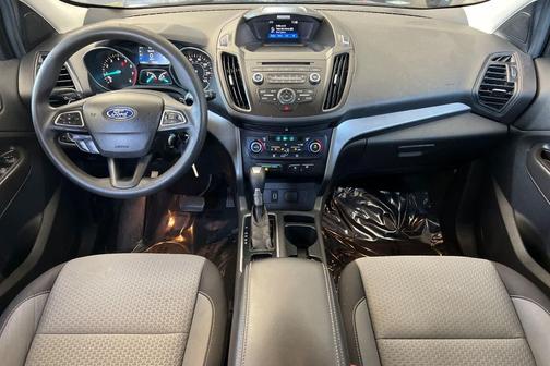 Magnetic Metallic 2017 Ford Escape SE