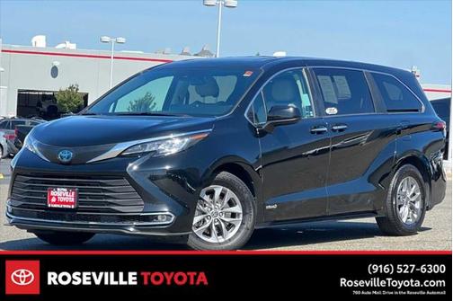 2021 Toyota Sienna XLE 7 Passenger