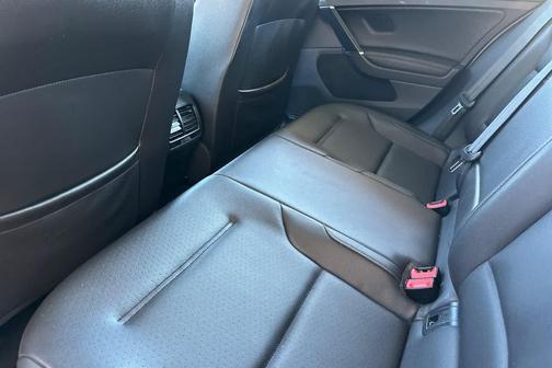 2015 Volkswagen e-Golf SEL Premium