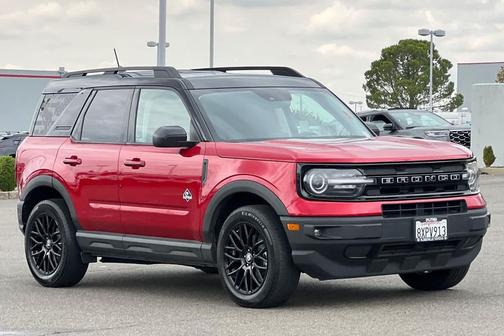 Rapid Red Metallic Tinted Clearcoat 2021 Ford Bronco Sport Outer Banks