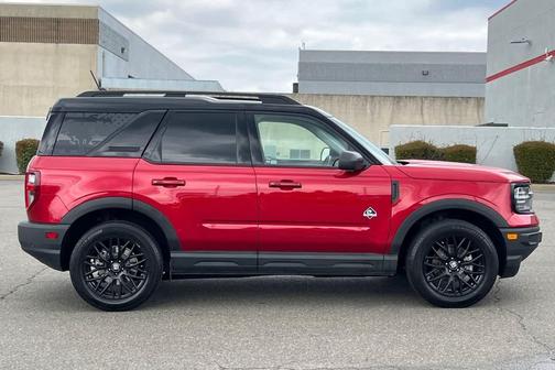 Rapid Red Metallic Tinted Clearcoat 2021 Ford Bronco Sport Outer Banks