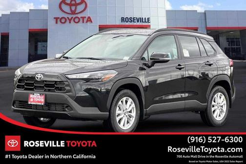 2026 Toyota Corolla Cross LE