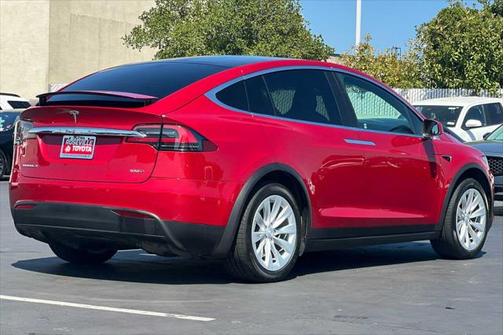 2017 Tesla Model X 100D