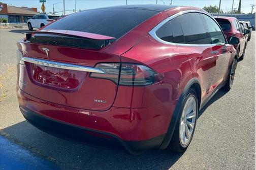 2017 Tesla Model X 100D