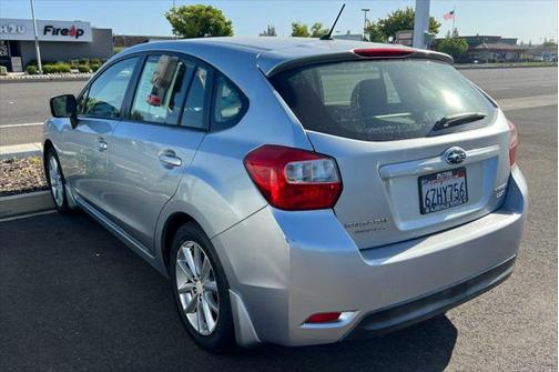 2013 Subaru Impreza 2.0i Premium